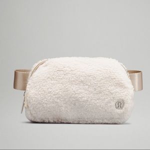 Lululemon Fleece Everywhere Belt Bag IVORY